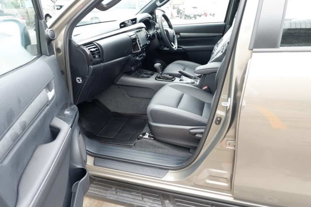 2020 BRAND NEW TOYOTA HILUX REVO ROCCO DOUBLE CAB 2.8 HIGH 4x4 AUTO ...