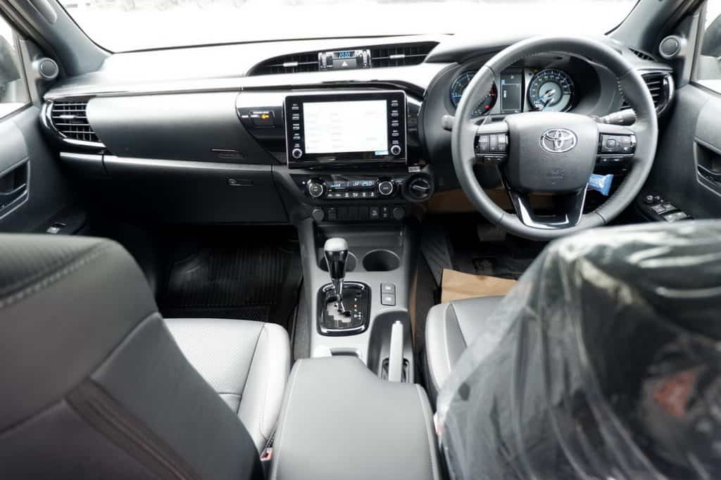 2020 BRAND NEW TOYOTA HILUX REVO ROCCO DOUBLE CAB 2.8 HIGH 4x4 AUTO ...